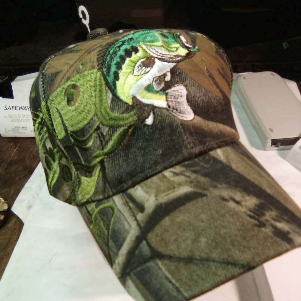 Hat's - Picture 2 of 12